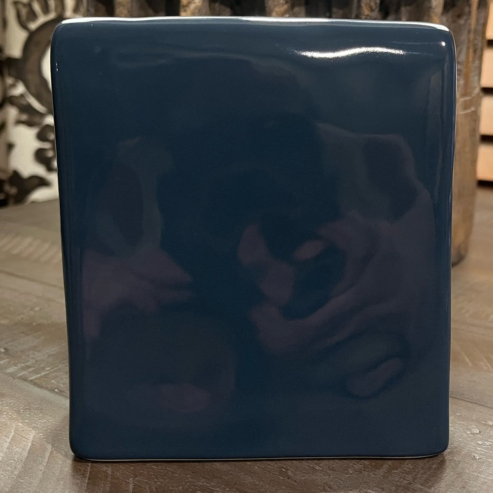 Rae Dunn ‘Recharge’ Blue Ceramic Phone Stand - Picture 3 of 5